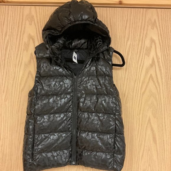 GAP Puffer Vest, NWT Size Large L - Picture 1 of 3